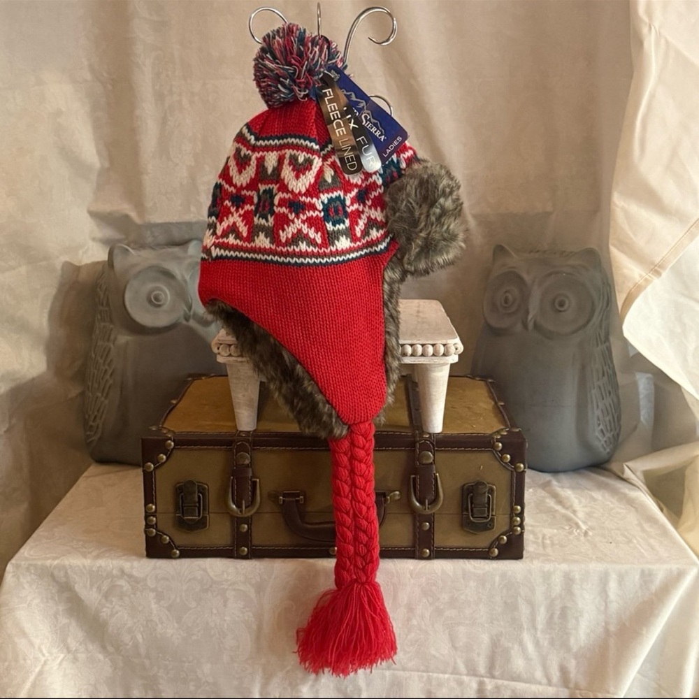 ⚡️Grand Sierra Ladies Red Faux Fur Snowflake Earflap Beanie